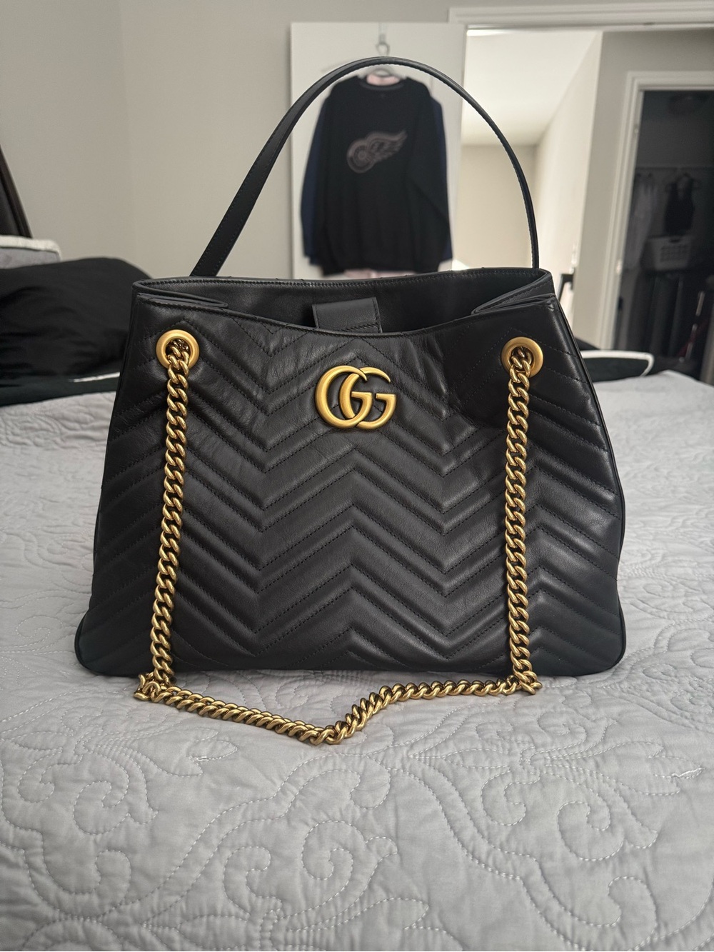 Gucci Black Chevron Leather Shoulder Bag with Gold Chain and GG
